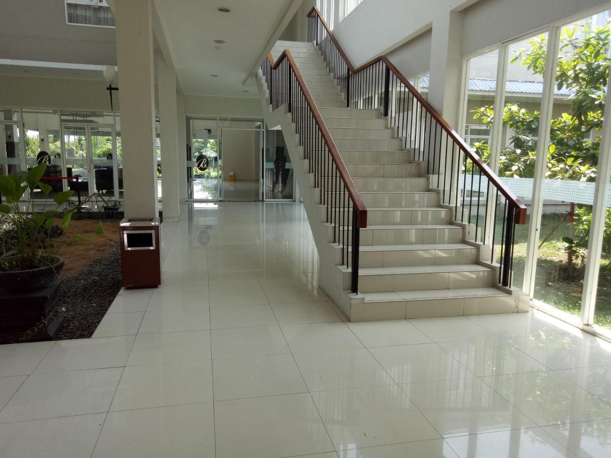 Bojonegoro Hotel Bonero Residence מראה חיצוני תמונה